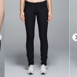 BNWOT Lululemon everyday pant